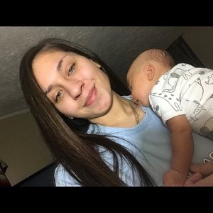 Meet your Posher, Brittney